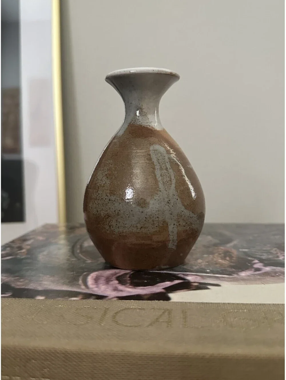 Vintage Handcrafted Signed Ceramic Bud Vase W/ Tan, Gray, And White Glossy Glaze